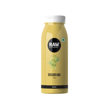 Raw Pressery Sugarcane Juice