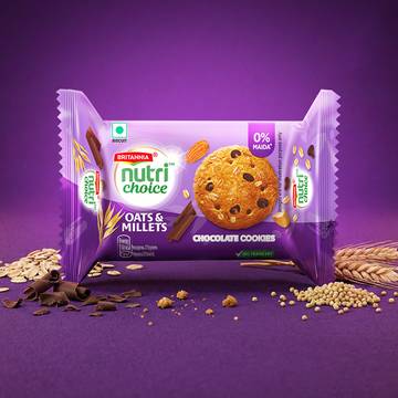 Britannia NutriChoice Oats Chocolate & Almond Biscuit