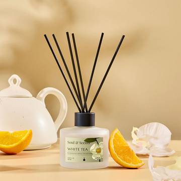 Soul & Scents White Tea Refillable Reed Diffuser Set (White Tea)