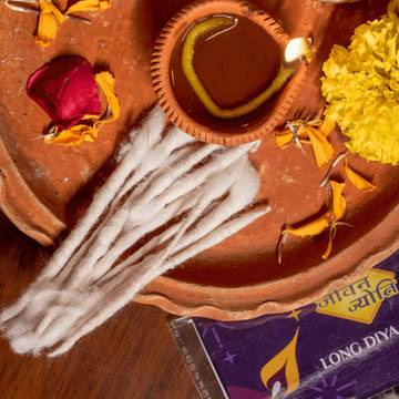 Cotton Long Diya Batti by Jeevan Jyoti