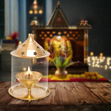 Brass Aaradhya Akhand Diya by Shubhkart (9.5 x 12 cm)