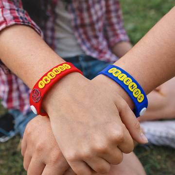 Silicone Friendship Band (Red & Blue) - Quace