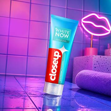 Closeup White Now Stain Eraser Whitening Toothpaste