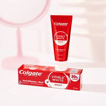 Colgate Visible White Sparkling Mint Toothpaste